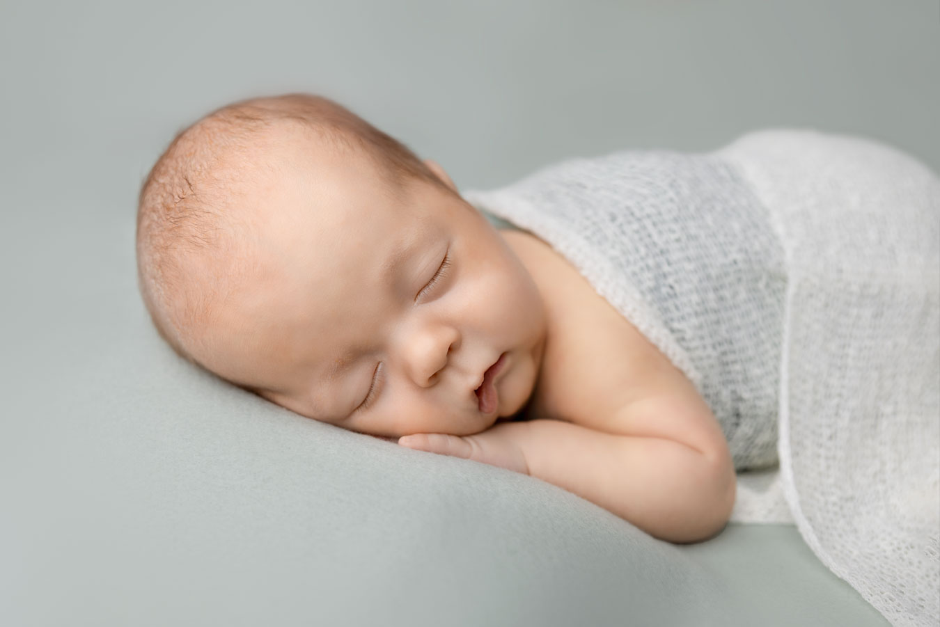 Newborn kuvaus Henna Ikonen.