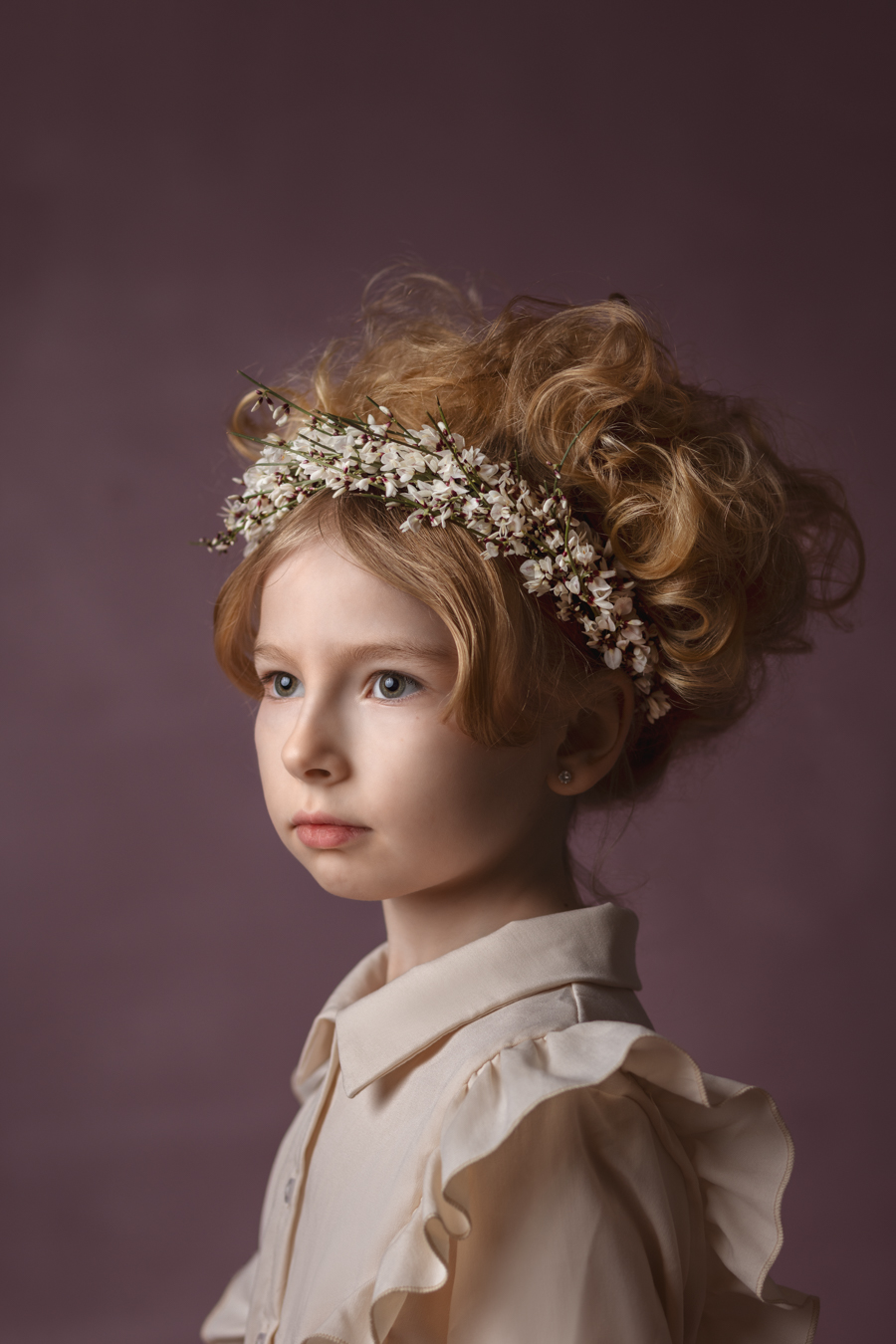 Muotokuvaus Studiossa valokuvaaja Henna Ikonen Varkaus.